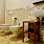 Pensión La Grotta Magica